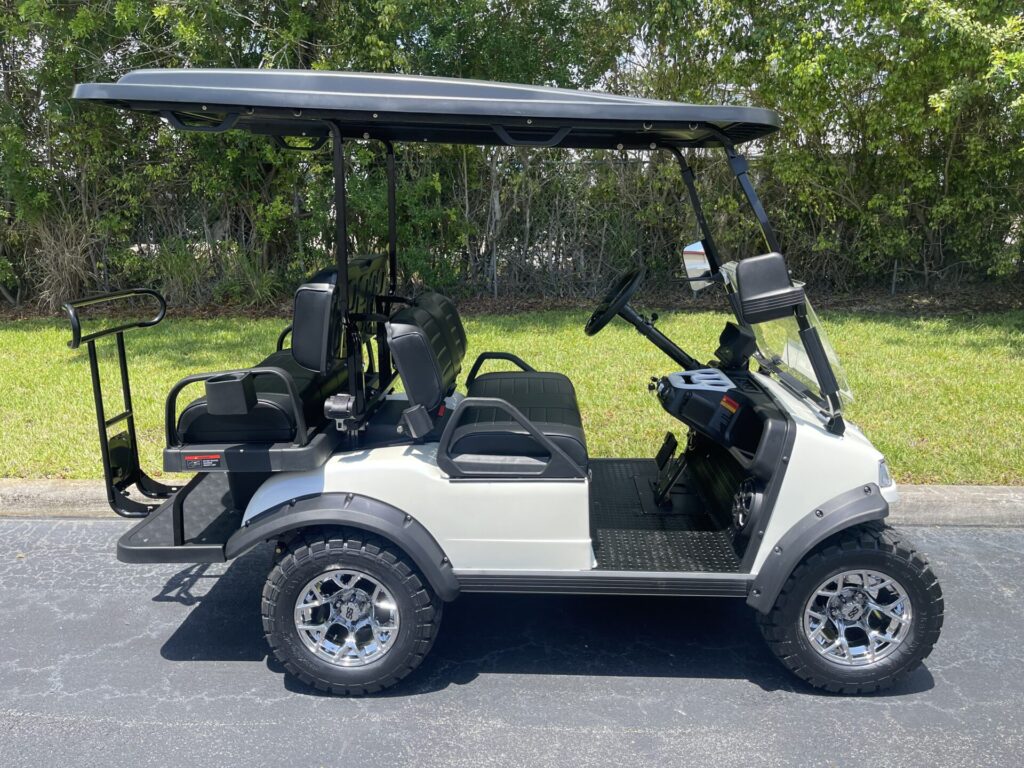 2022 Evolution Classic 4 Plus | Beachside Golf Cars